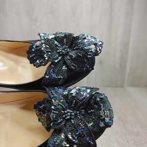 Joan & David Black Satin Pumps Round Toe Beaded Flower Detail Block Heel 7.5